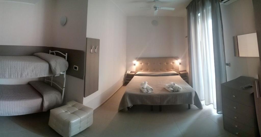 Hotel Sant'Elena Ρίμινι Εξωτερικό φωτογραφία